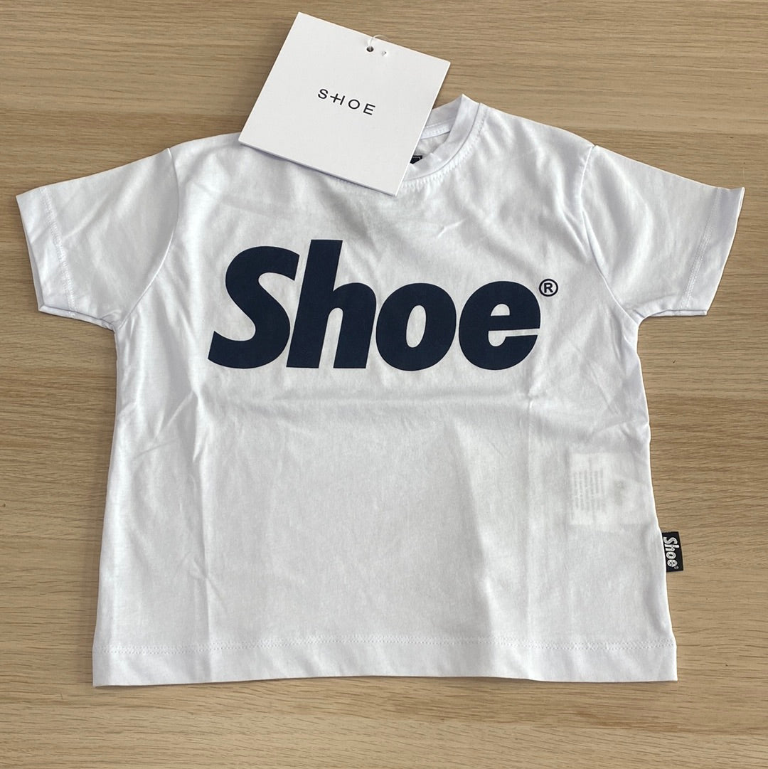 T-shirt Shoe