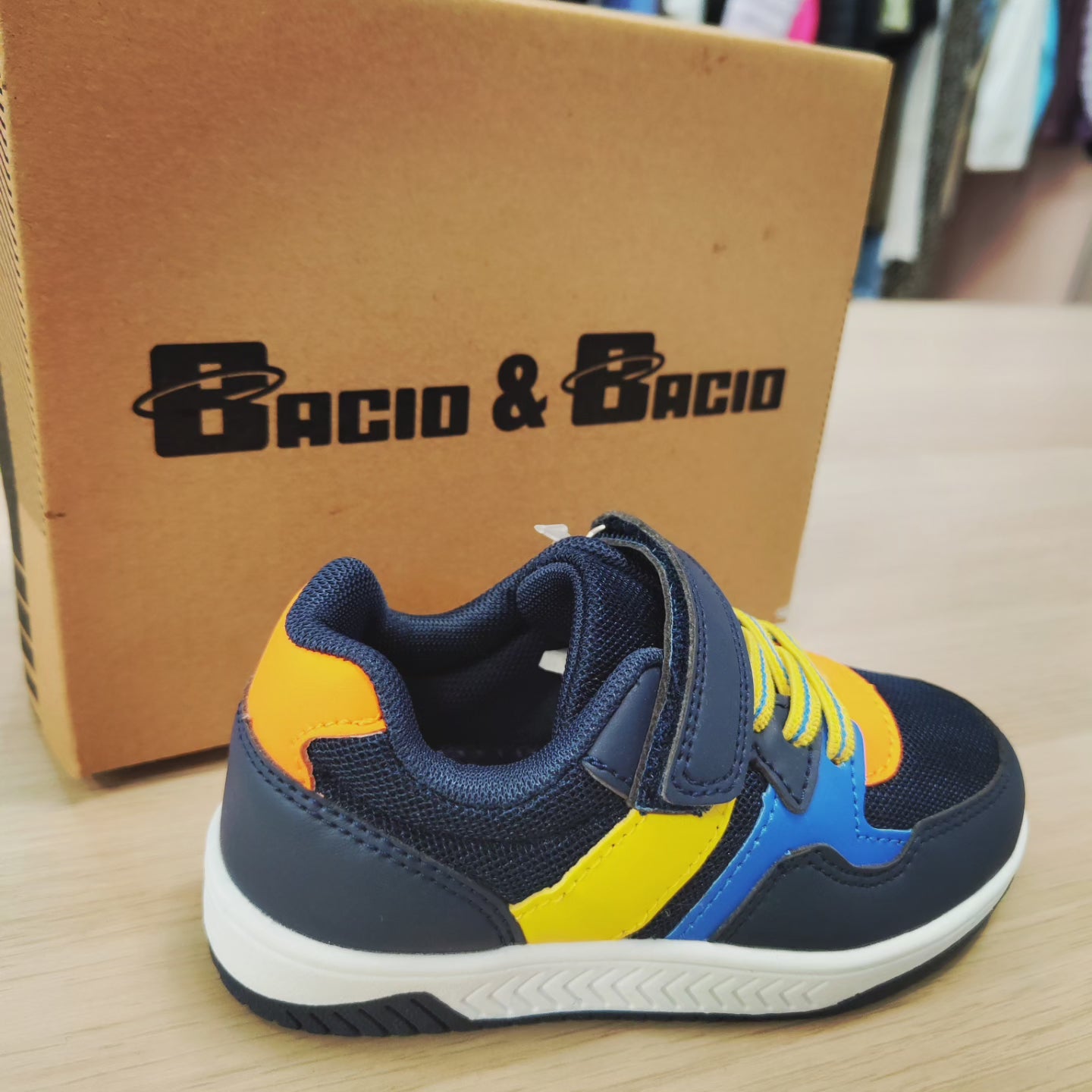 Sneaker Bacio e Bacio